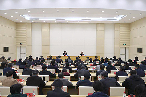 圖為會議現(xiàn)場 圖為會議現(xiàn)場